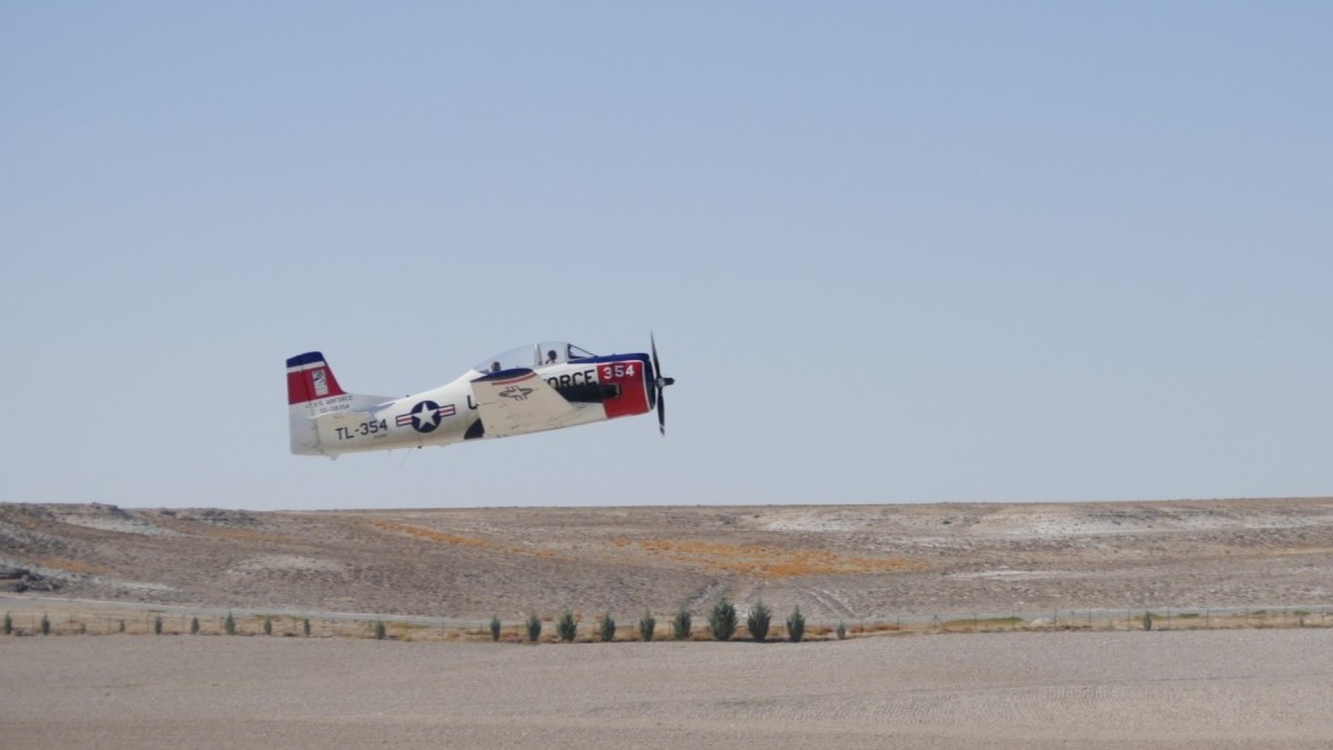 North American T-28 Trojan taxiing during an airshow captured during an aircraft spotting event