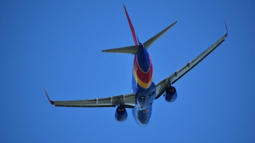 Boeing 737-100 Overview by Boeing