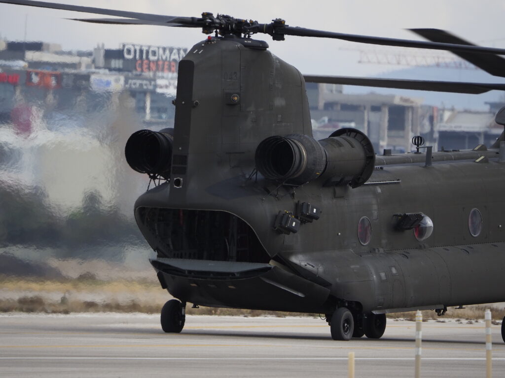 BOEING CH-47 CHINOOK — Boeing — at ANKARA — by aviator — Olympus OM-D E-M1X