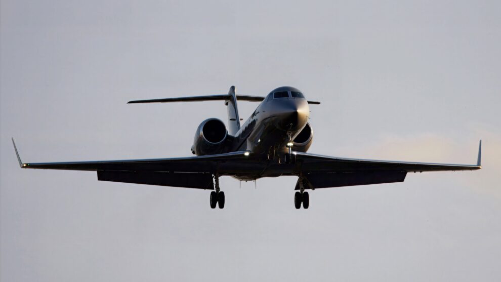 Gulfstream IV long-range business jet in flight